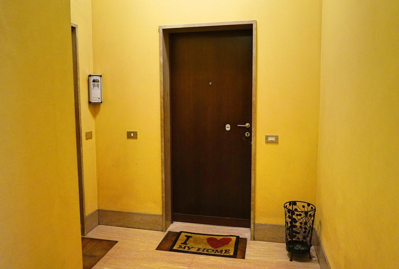 Duomo Apartment ميلان المظهر الخارجي الصورة