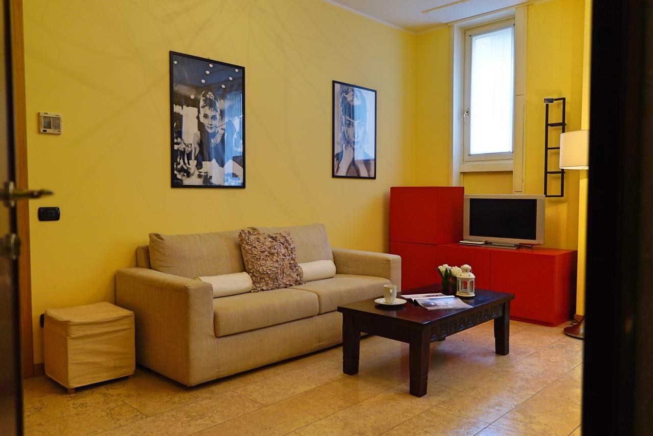 Duomo Apartment ميلان المظهر الخارجي الصورة